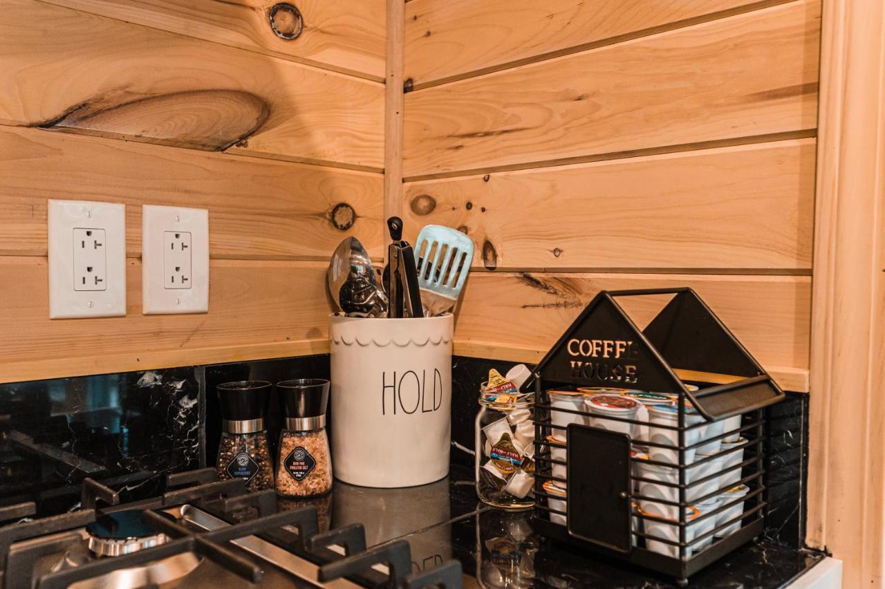 Moonlight Treehouse At Belgrade Hospitality Villa Ngoại thất bức ảnh